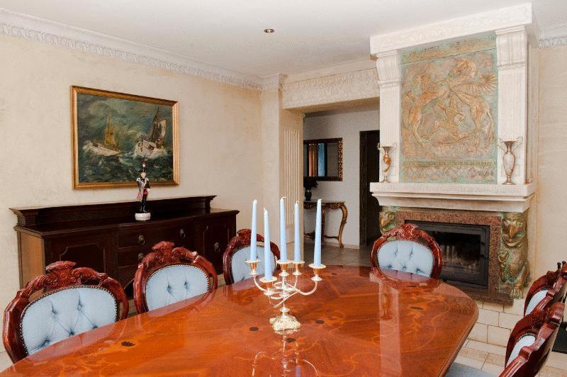 Columba Livia Guesthouse Паланга Экстерьер фото