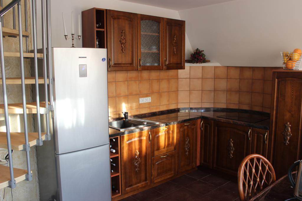 Columba Livia Guesthouse Паланга Экстерьер фото