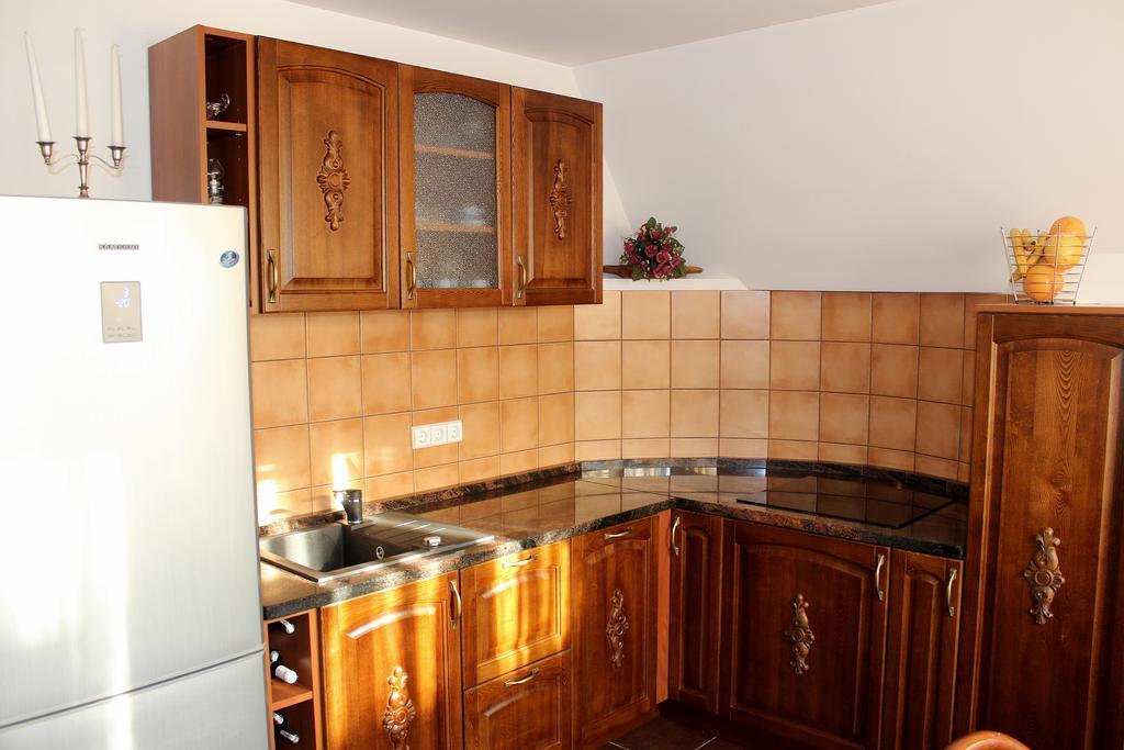 Columba Livia Guesthouse Паланга Номер фото