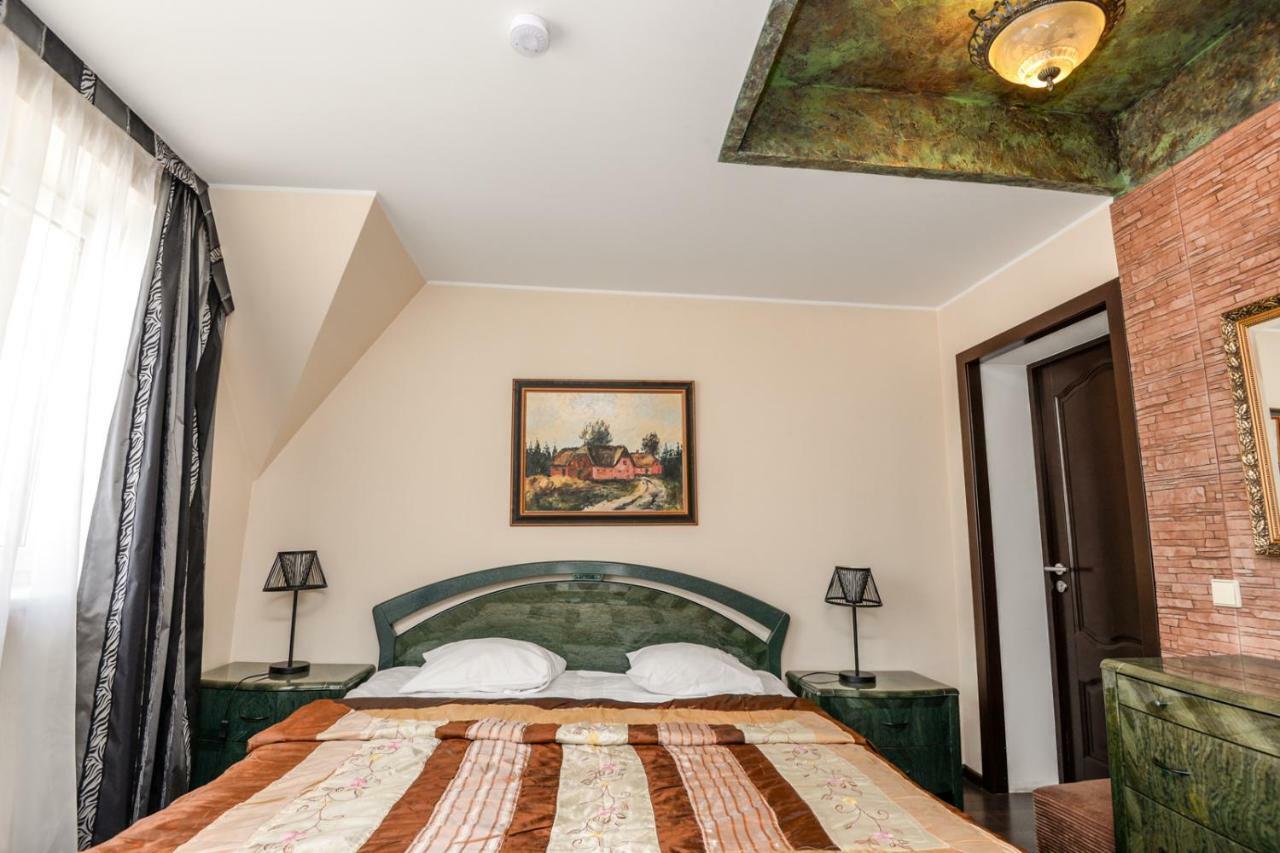 Columba Livia Guesthouse Паланга Экстерьер фото